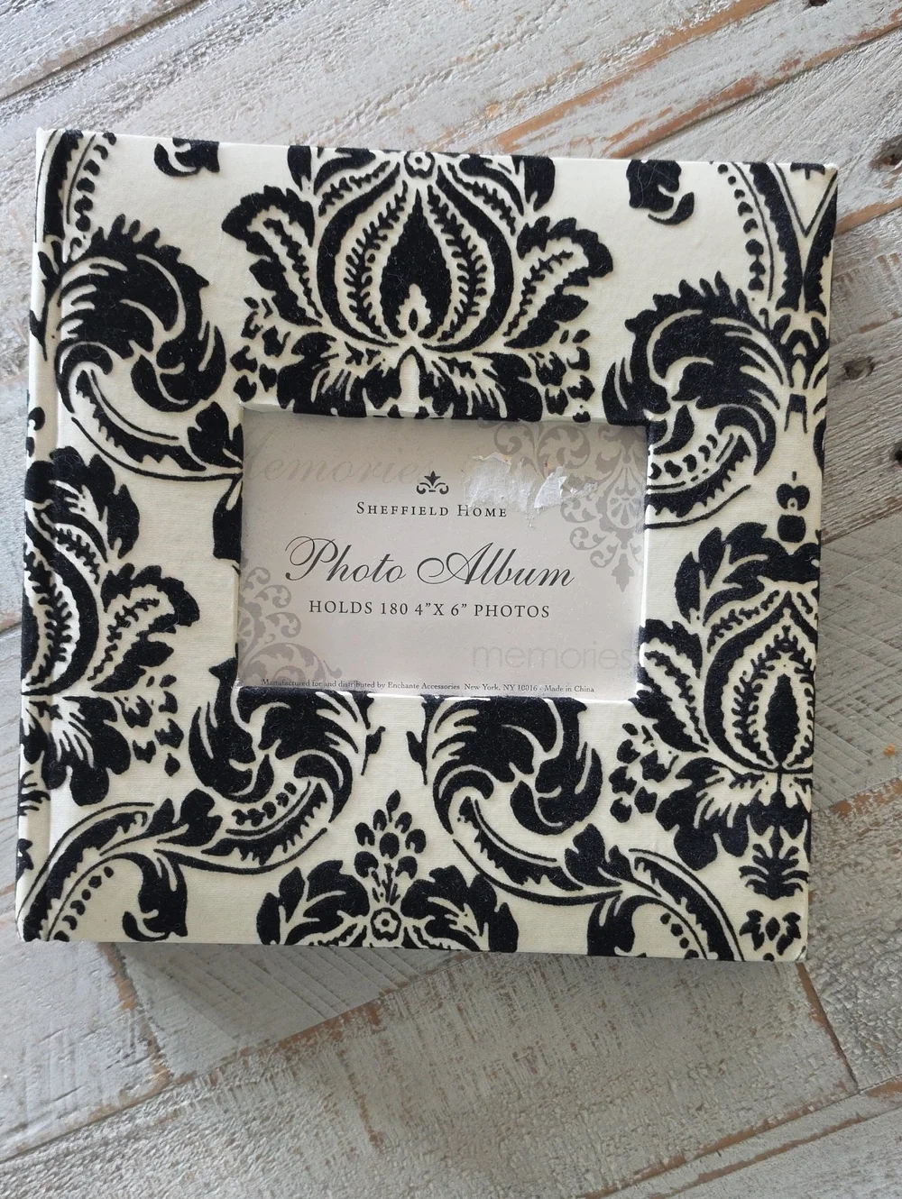 Sheffield Home Black and White Damask Picture Frame Album